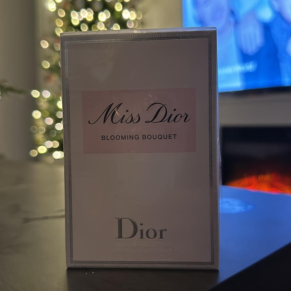 Dior Miss Dior Blooming Bouquet with Pink Tint